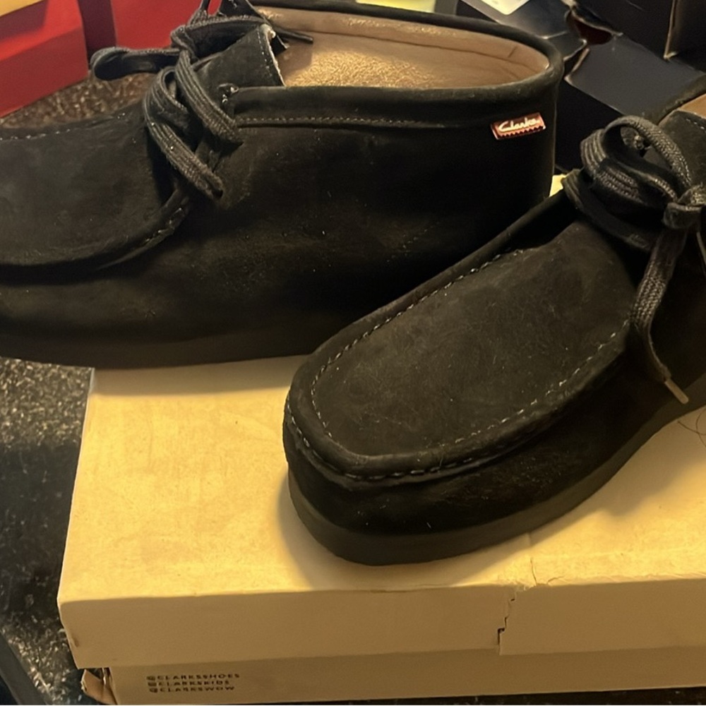 Clarks Black Chukka Boots Suede Style